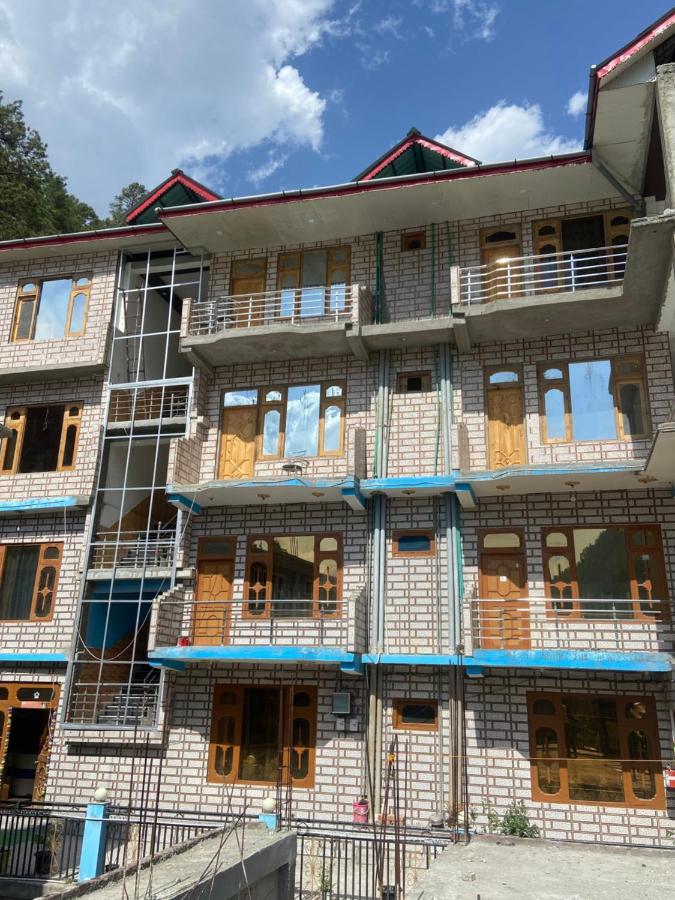 Majestic Mountain Bhaiji Guest House Kasol Exterior photo